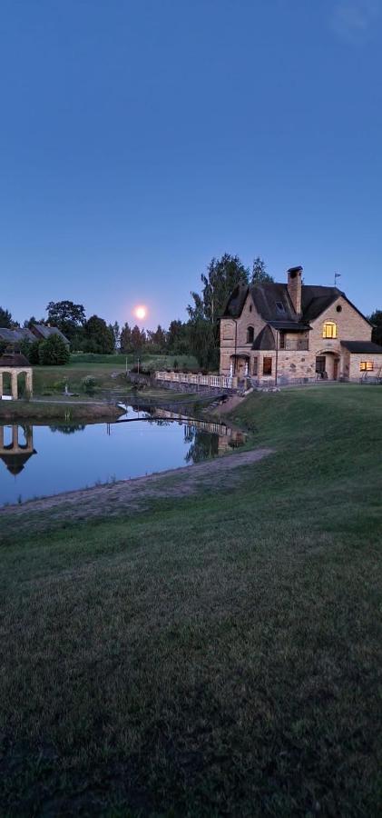 Vesta Villa Dolnaja Luaran gambar